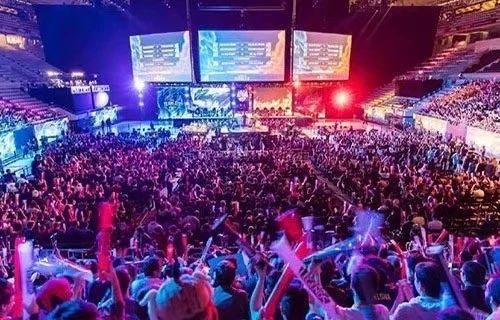 改编真人秀 改编真人秀